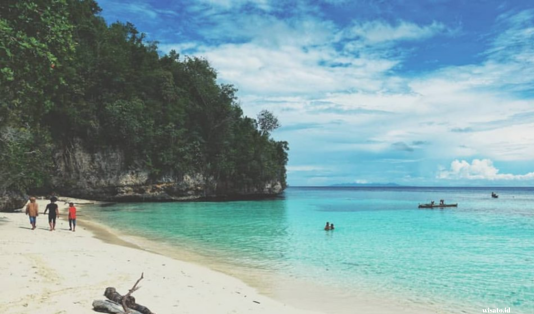 Bareng Pigijo Ngetrip ke Togean Cuma 3 Jutaan 4 ngetrip ke togean, menara limboto, benteng otanaha, danau ubur-ubur, pantai karina, pulau hantu, pulau papan, california reeff, atol california,