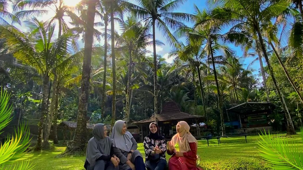 Liburan Keluarga di Wisata Pereng Cilongok Banyumas Wisata Pereng Cilongok
