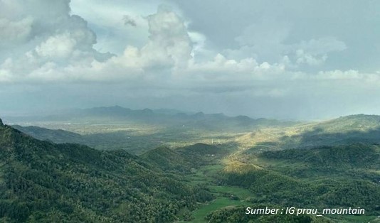 Rekomendasi Gunung untuk Pemula di Jawa Tengah Gunung Besek