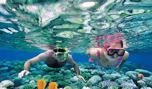 4 Hari 3 Malam Family Trip di Lombok, Pasti Cocok! 5 family trip lombok, kampung sade, pantai kuta mandalika, bukit merese, pantai selong belanak, pink beach, gili petelu, air terjun benang kelambu, desa wisata bonjeruk, kampung sukarara, bukit malimbu, pantai senggigi,