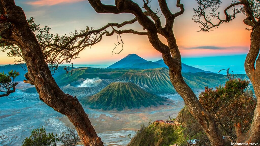 Hunting Sunrise ke Bromo Cuma 350 Ribu, Dijamin Seru!