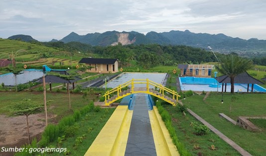 Side Land Kaduela, Healing Sambil Meluncur di Perosotan Terpanjang Se-Kuningan 3 Daya Tarik Side Land Kaduela