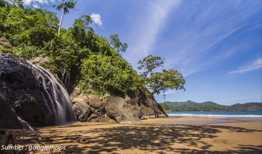 Pesona Pantai Banyu anjlok