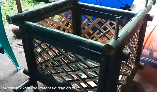 Kerajinan Khas Makassar Cermin Warisan Sejarah dan Budaya yang Kaya 5 Anyaman Kerajinan Khas Makassar