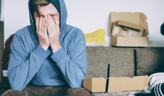 5 Cara Meringankan Beban Pikiran Agar Tidak Stres 1 Cara Meringankan Beban Pikiran, Faktor Penyebab Pikiran Terasa Berat