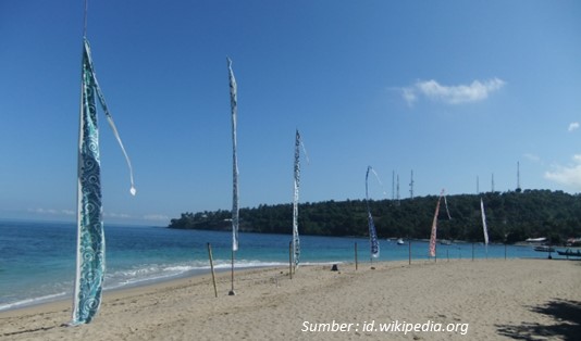 Alunan Merdu Alam Pantai Senggigi dan 5 Aktivitas Serunya 2 Pantai Senggigi, Lokasi Pantai Senggigi
