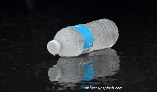 tips frugal living Bawa Air Minum dan Camilan
