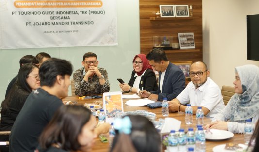 Wisata ke Indonesia Timur