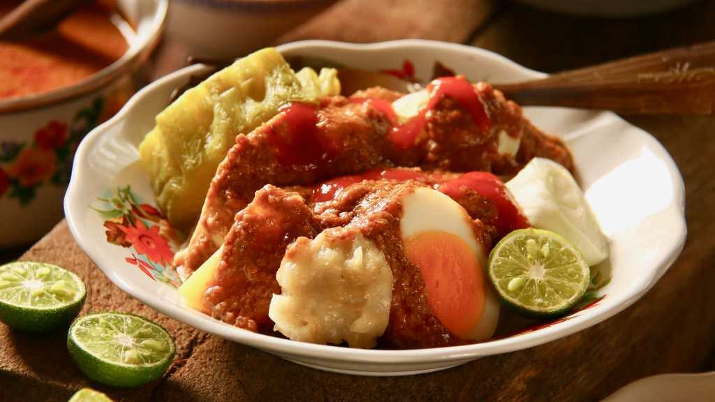 Kalahkan Tacos dan Karaage, Siomay Jadi Jajanan Terenak di Dunia siomay, taste atlas,