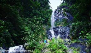Wisata Alam di Jayapura Papua Air Terjun Cyclop
