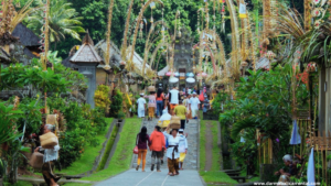 desa penglipuran, desa wisata penglipuran, bali,