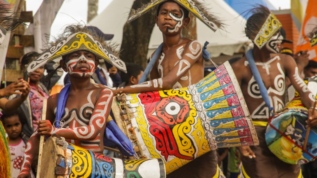 Festival Raja Ampat 2023 Upaya Meningkatkan daya tarik Wisatawan Kembali Festival Pesona Raja Ampat 2023