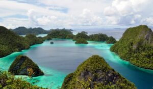 Surga Timur Indonesia