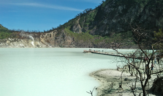 kawah putih, ciwidey, bandung,