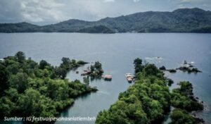 Pesona Selat Lembeh 