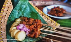 Cobain Macam-Macam Sate Khas Lombok Sambil Nonton MotoGP Mandalika 2023 6 Sate Ikan Tanjung Khas Lombok