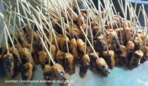 Cobain Macam-Macam Sate Khas Lombok Sambil Nonton MotoGP Mandalika 2023 7 Sate Pencok Khas Lombok