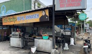 Cobain Macam-Macam Sate Khas Lombok Sambil Nonton MotoGP Mandalika 2023 3 Sate Rembiga Khas Lombok