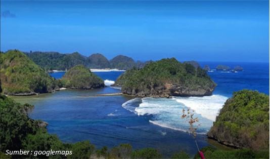 5 Hal Seru di Pantai Teluk Asmara, Raja Ampat-nya Malang 2 Rute Menuju Pantai Teluk Asmara