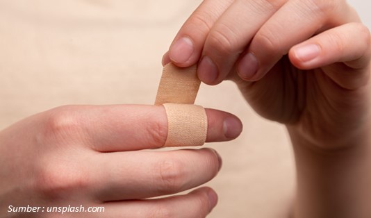 4 Pantangan Makanan Agar Luka Jahitan Cepat Kering dan Sembuh 1 Syarat Luka Harus Dijahit