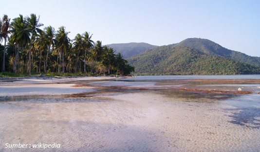 Itinerary Island Hopping Karimunjawa