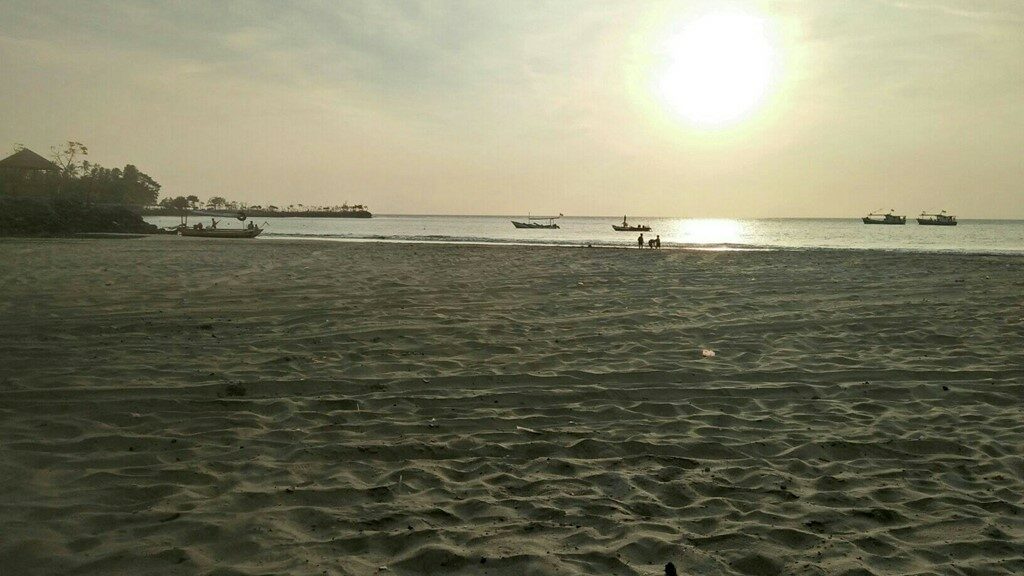 Liburan ke Pantai Anyer Serang
