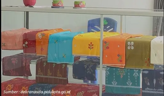 Kain Tenun Khas Palu