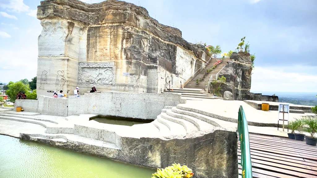 Tebing Breksi Yogyakarta