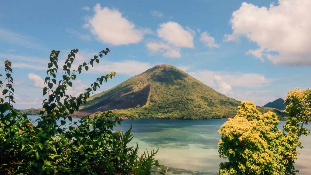 Eksplor 4 Tempat Wisata di Kepulauan Banda, Yuk! banda neira,