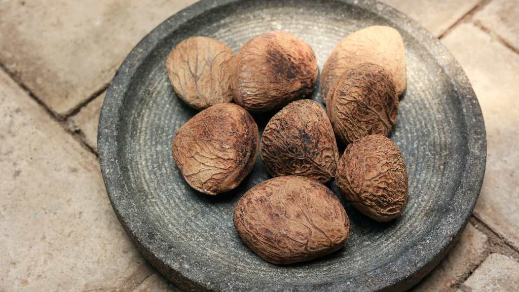 kluwek, keluak,