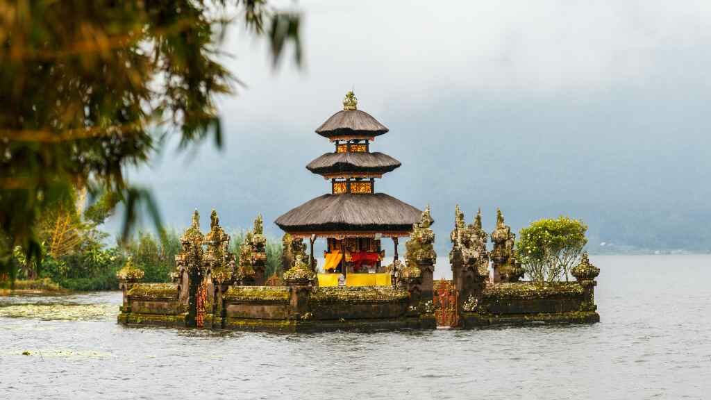 Kalahkan Maldives, Bali Jadi Pulau Terbaik Asia 2024! bali, sanur, tanah lot, kintamani,