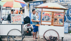 ips Jualan di Pinggir Jalan Penampilan Stand dan produk