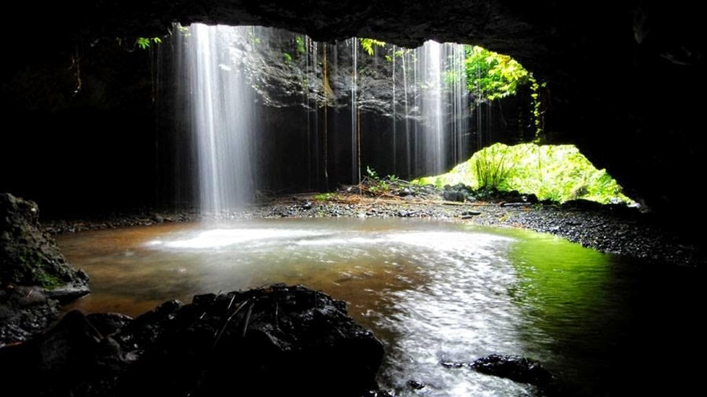Coban Pawon di Lumajang