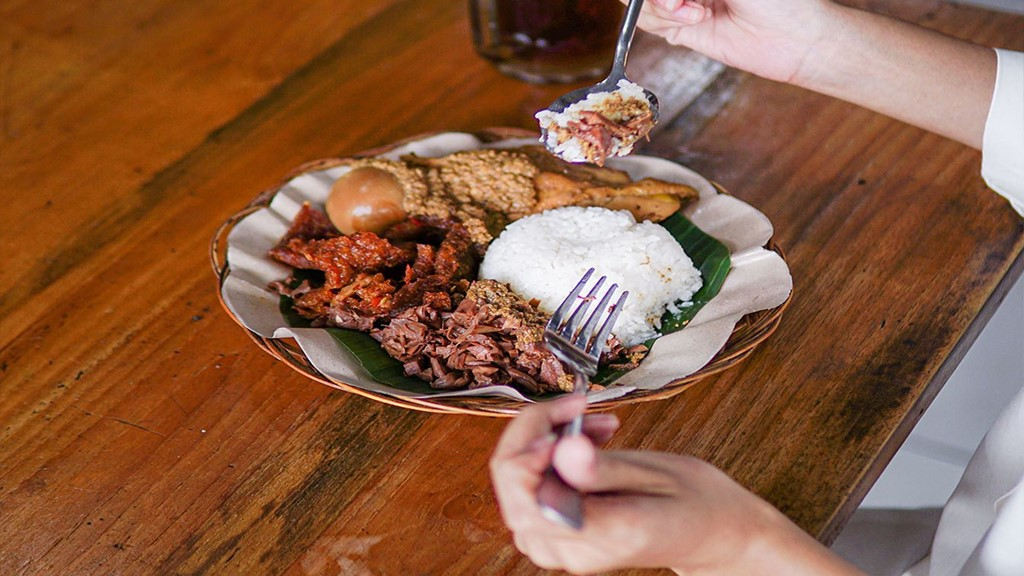 Gudeg terkenal di Yogyakarta