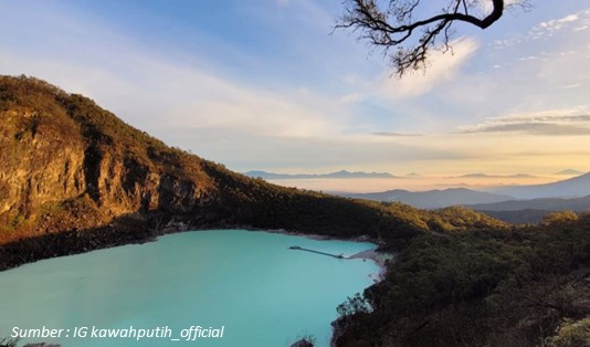 Serunya Beraktivitas di Kawah Putih Ciwidey Nan Aduhai! 3 Jam Buka Kawah Putih Ciwidey
