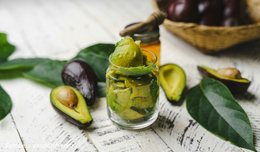 Manfaat Buah Alpukat Bagi Kesehatan dan Kecantikan, ini Cara Pilih Alpukat Berkualitas! 3 Manfaat Alpukat Bagi Kecantikan