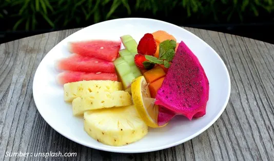 5 Rahasia Menjaga Berat Badan Ideal dengan Makanan Rendah Kalori 1 Rahasia Tersembunyi di Balik Makanan Rendah Kalori