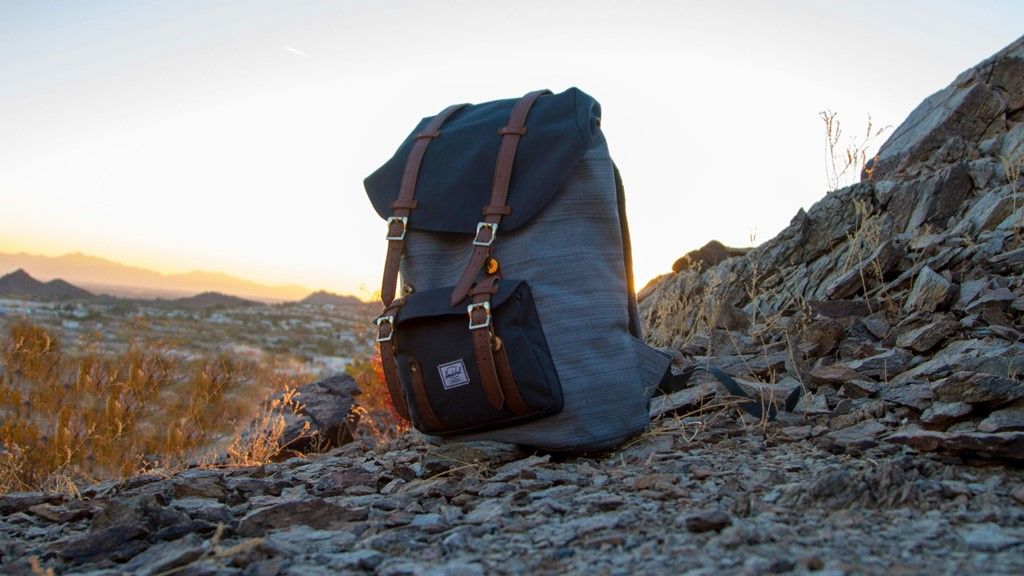 Panduan Backpacking untuk Pemula, Berpetualang dengan Hemat dan Nyaman Panduan Backpacking untuk Pemula