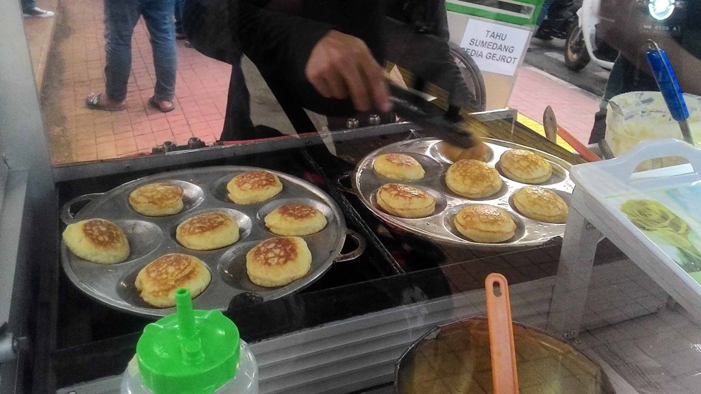 Kue Kamir Khas Pemalang Kuliner Legendaris yang Selalu Dicari Wisatawan Kue Kamir Khas Pemalang