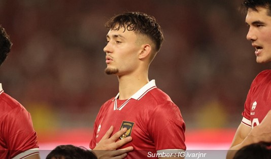 5 Pemain Tengah Timnas Indonesia yang Menjadi Maestro Lapangan Hijau 6 Ivar Jenner