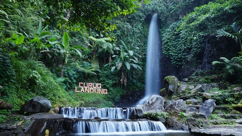 Ternyata Lengkap, Ini 5 Rekomendasi Wisata Kuningan Cisantana untuk Healing Rekomendasi Wisata Kuningan Cisantana