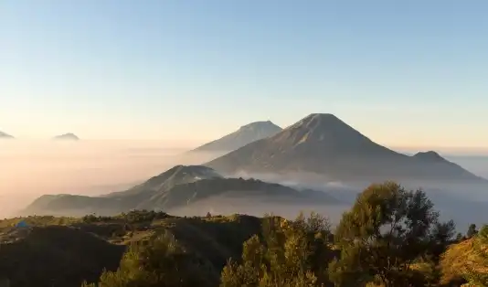 Promo Lebaran Jadi Liburan 2025 Buat Kamu yang Nggak Mudik! 1 Promo pigijo, pigijo, karimunjawa, gunung prau, gunung papandayan, Pulau pahawang, Pulau Peucang, Lebaran, lebaran jadi liburan, thr